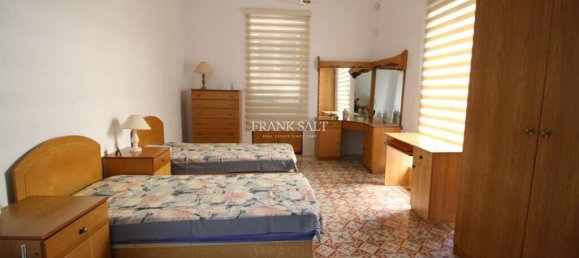 4 Schlafzimmer Stadthaus in Saint Julian's, Malta, Nr. 9107 33