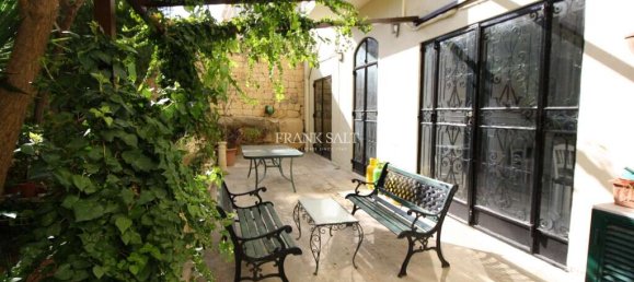 4 Schlafzimmer Stadthaus in Saint Julian's, Malta, Nr. 9107 18