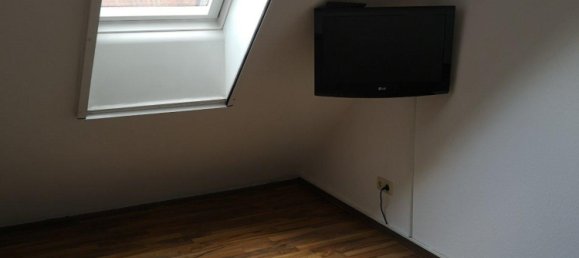 Studio in Luneburg, Germany No. 250171 8