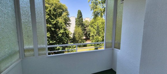 Apartamento de 3 habitaciónes en Bremen, Germany No. 283799 2