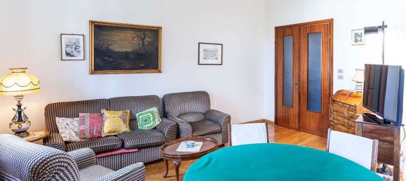 5-salle Appartement à Reggio Emilia, Italy No. 97866 4