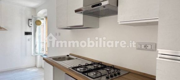1 bedroom Apartment in Genoa, Italy No. 350017 5