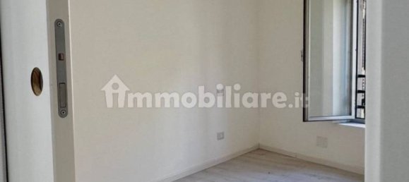 1 bedroom Apartment in Genoa, Italy No. 350017 8