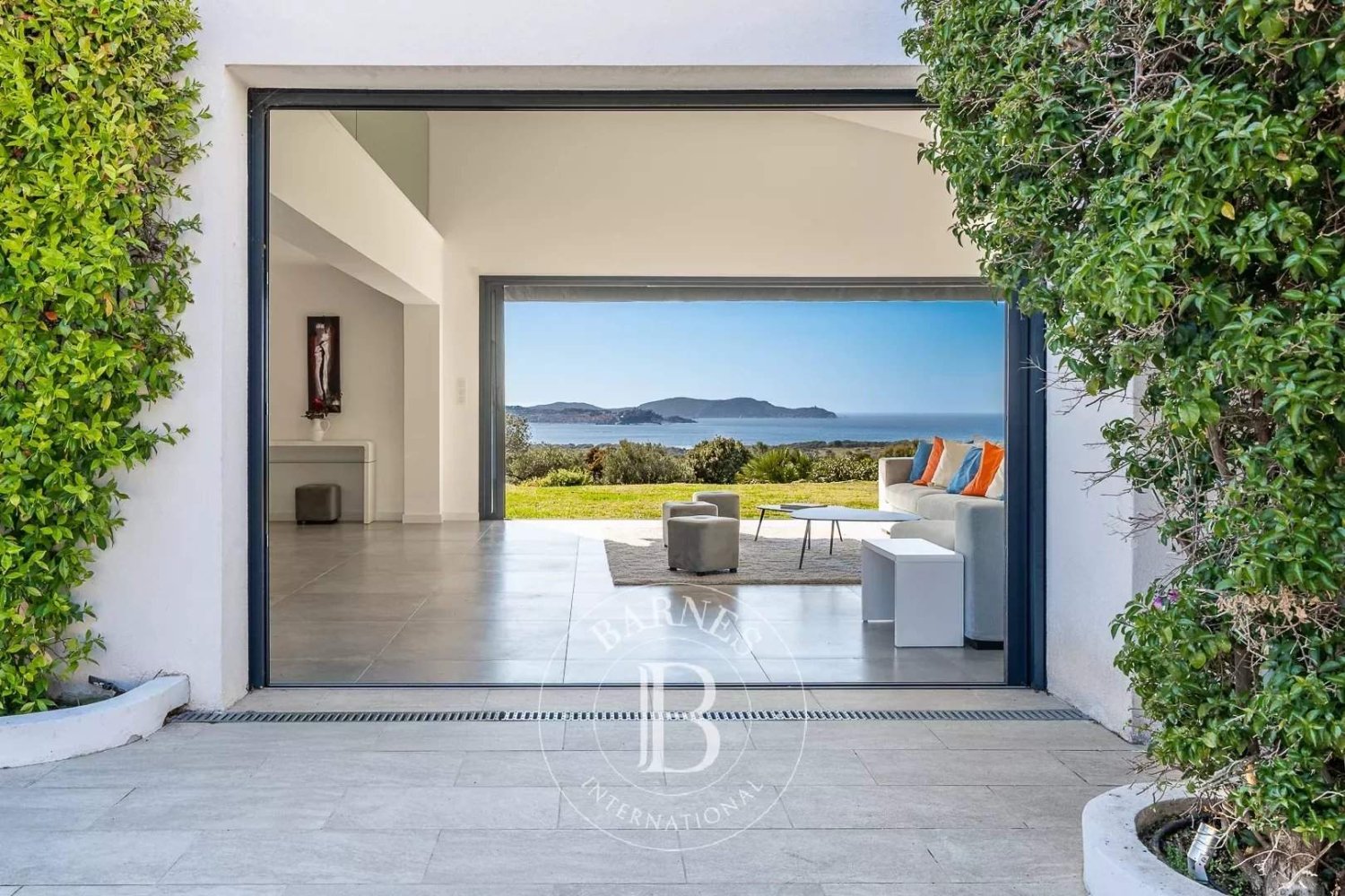 Villa de 6 dormitorios en Lumio, France No. 68239