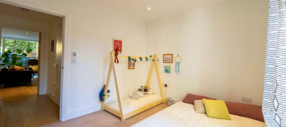 2 bedrooms Apartment in London, United Kingdom No. 12413 19