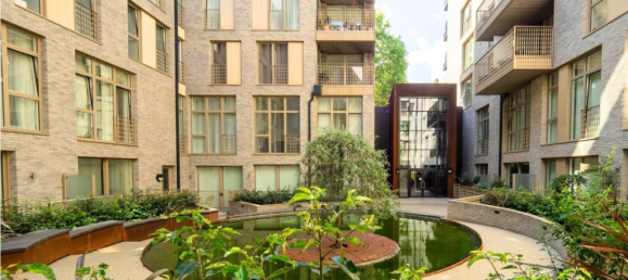 2 bedrooms Apartment in London, United Kingdom No. 12413 36