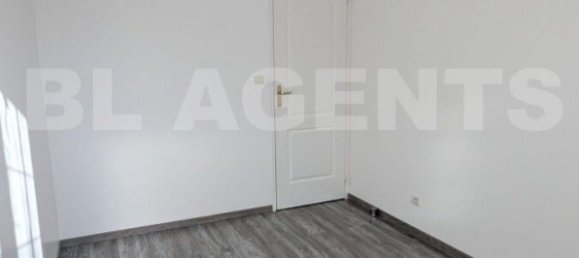 3 bedrooms House in Sammeron, France No. 325355 2