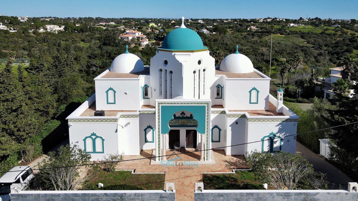 5 bedrooms Villa in Lagoa, Portugal No. 299738