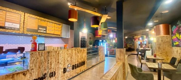 10غرفة بناية في Krefeld, Germany رقم 364572 5