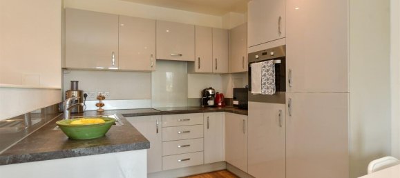 2 Schlafzimmer Wohnung in Leyton, United Kingdom, Nr. 4035 9