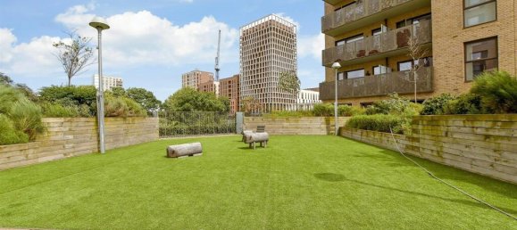 2 Schlafzimmer Wohnung in Leyton, United Kingdom, Nr. 4035 2