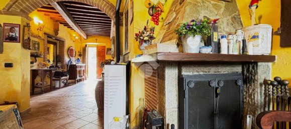 3 bedrooms House in Pistoia, Italy No. 361629 20