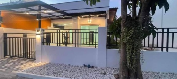 2 bedrooms Cafe / restaurant in Phuket, Thailand No. 7832 6