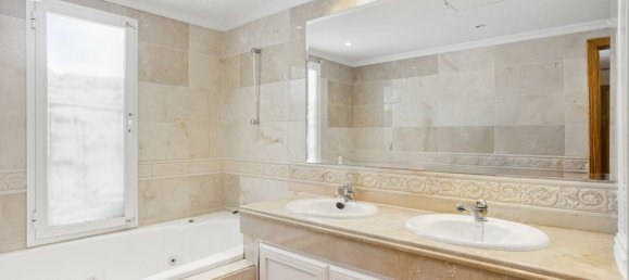 4 Schlafzimmer Penthouse in Marbella, Spain, Nr. 137431 16