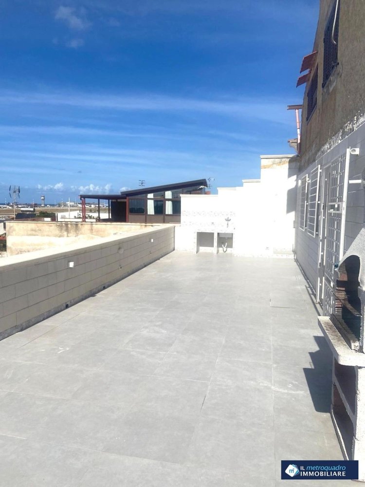 Apartamento de 2 dormitorios en Cinisi, Italy No. 345116