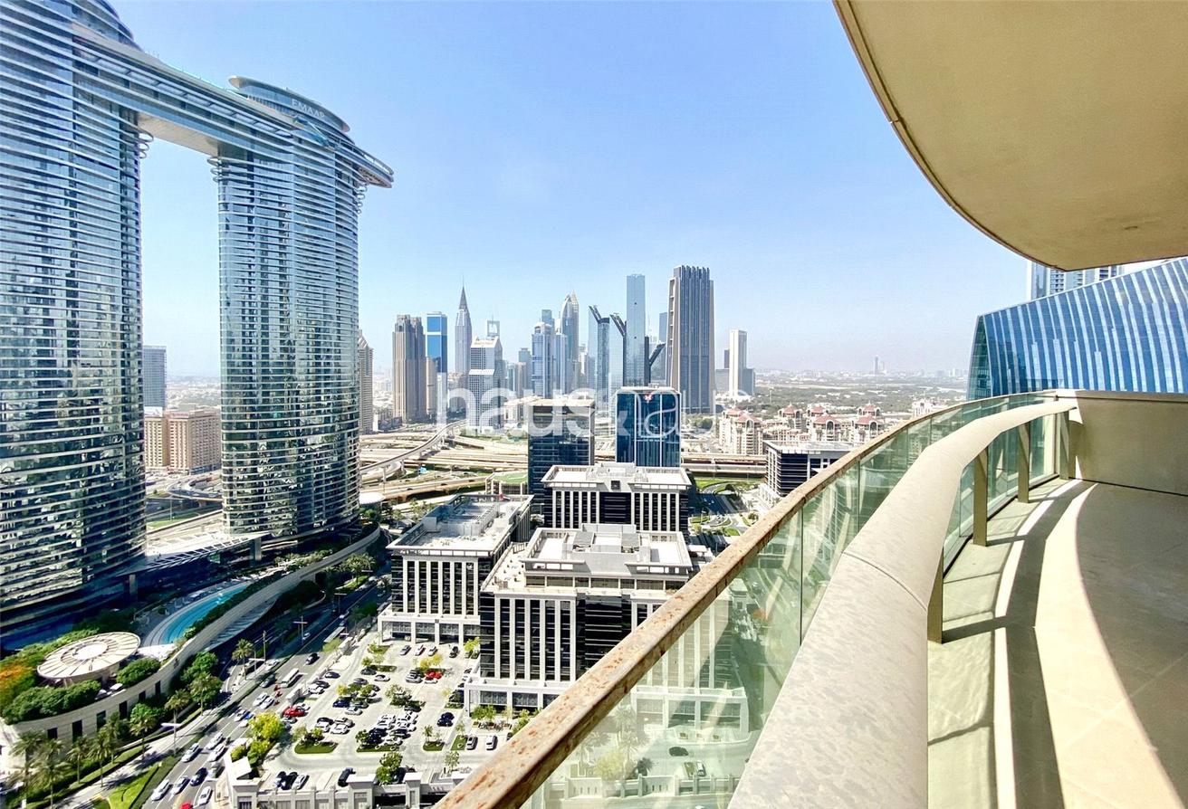 Apartamento de 2 dormitorios en Downtown Dubai (Downtown Burj Dubai), UAE No. 100011
