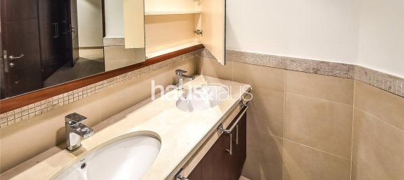 Apartamento de 2 dormitorios en Downtown Dubai (Downtown Burj Dubai), UAE No. 100011 3