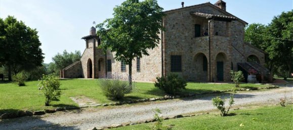 Casa T13 em Città della Pieve, Italy N.º 52896 2
