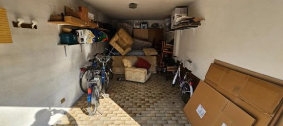 3-salle Appartement à Rovigo, Italy No. 253092 5