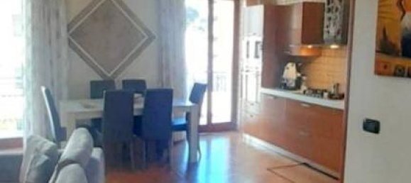 Apartamento de 3 habitaciónes en Naples, Italy No. 38963 38