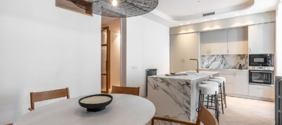 3 bedrooms Apartment in Madrid, Spain No. 85410 7