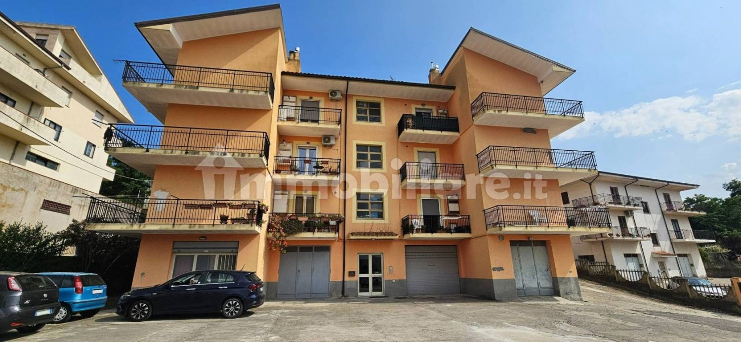 2 Schlafzimmer Wohnung in Squillace, Italy, Nr. 262617