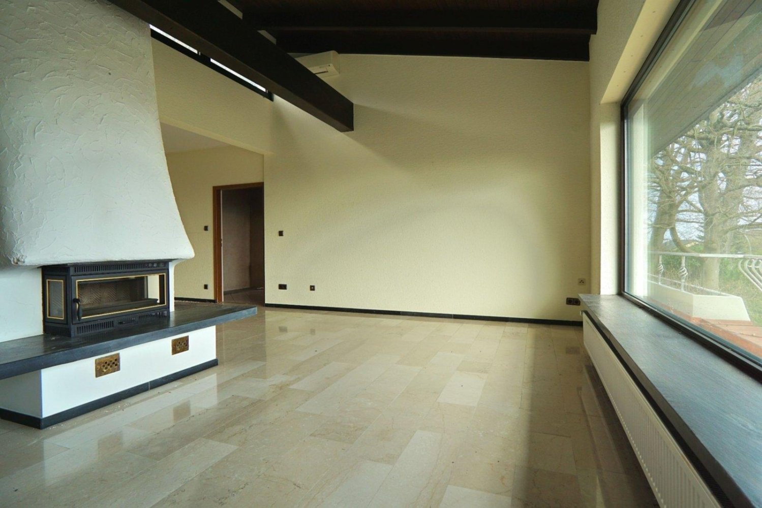 Villa de 6 habitaciónes en Main-Taunus, Germany No. 153583