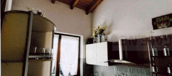 Casa de 4 divisões em Besozzo, Italy N.º 283244 9