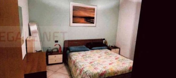 Casa de 4 divisões em Besozzo, Italy N.º 283244 16