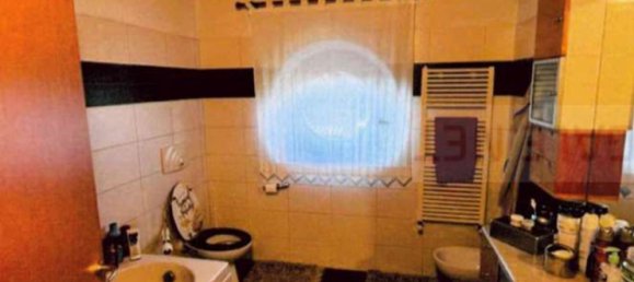 Casa de 4 divisões em Besozzo, Italy N.º 283244 17