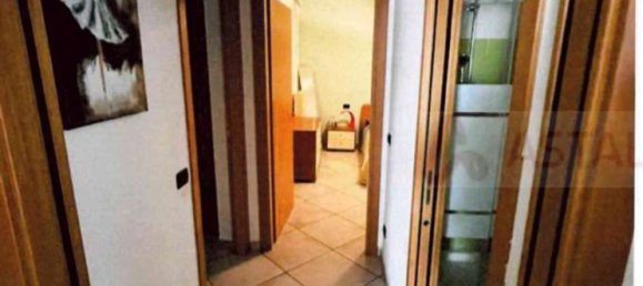 Casa de 4 divisões em Besozzo, Italy N.º 283244 15