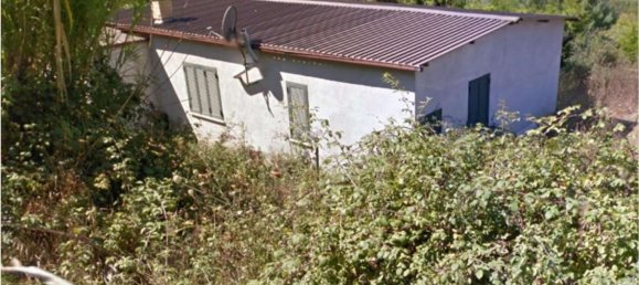 5 rooms Apartment in Guidonia Montecelio, Italy No. 201475 2