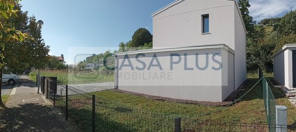 Villa de 4 habitaciónes en Colceresa, Italy No. 150527 4