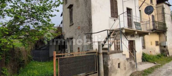 6 bedrooms House in Comignago, Italy No. 73699 5