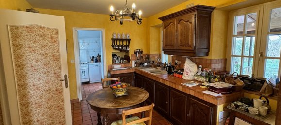 6 Schlafzimmer Haus in Saint-Martin-d'Auxigny, France, Nr. 77312 4