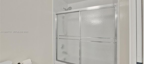 Коммерческая недвижимость с 2 спальнями в Майами, Майами-Дейд, Флорида, США № 614432 15