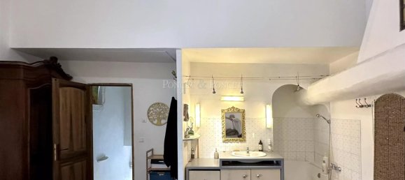 Замки и поместья с 8 спальнями в Юзес, Франция № 356254 12