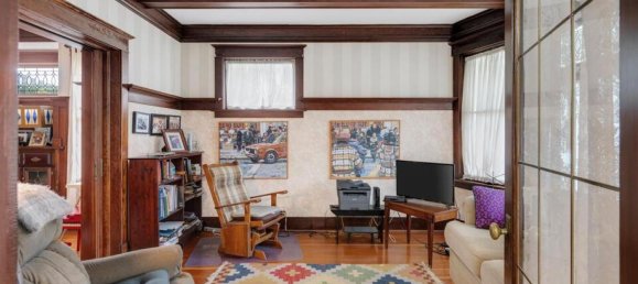 4 bedrooms House in British Columbia, Canada No. 1053 8