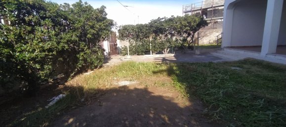 Дом с 3 комнатами в Изола делле Феммине, Италия № 151295 8