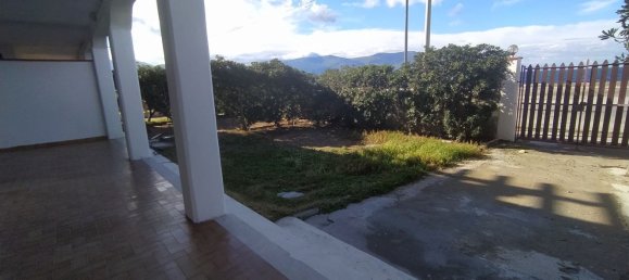 Дом с 3 комнатами в Изола делле Феммине, Италия № 151295 3