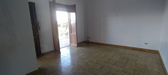 Дом с 3 комнатами в Изола делле Феммине, Италия № 151295 13