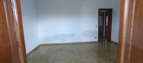 Дом с 3 комнатами в Изола делле Феммине, Италия № 151295 9