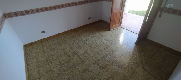 Дом с 3 комнатами в Изола делле Феммине, Италия № 151295 28