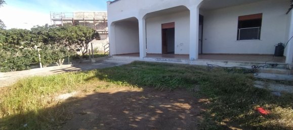 Дом с 3 комнатами в Изола делле Феммине, Италия № 151295 7