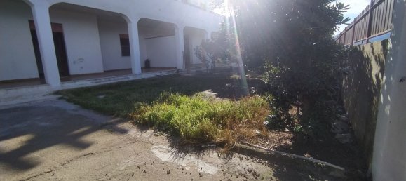 Дом с 3 комнатами в Изола делле Феммине, Италия № 151295 2