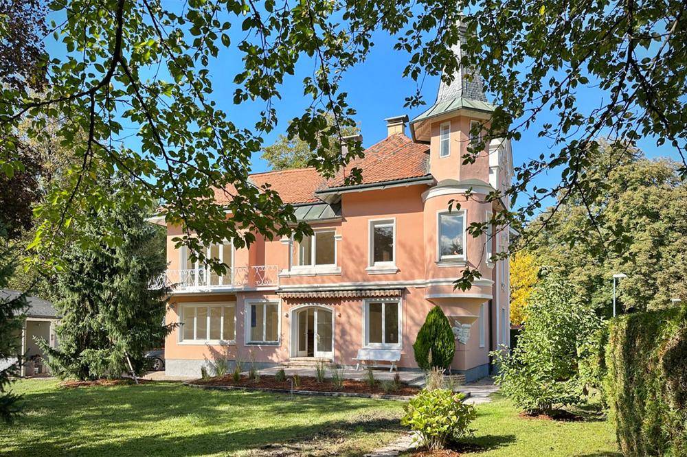 3 Schlafzimmer Villa in Salzburg, Austria, Nr. 210063