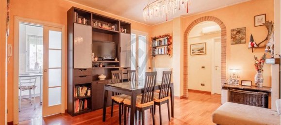 2 Schlafzimmer Wohnung in San Polo d'Enza, Italy, Nr. 285555 4