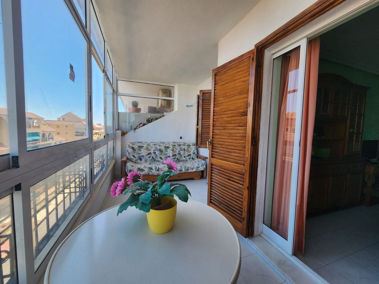 Apartamento de 1 dormitorio en Torrevieja, Spain No. 189509