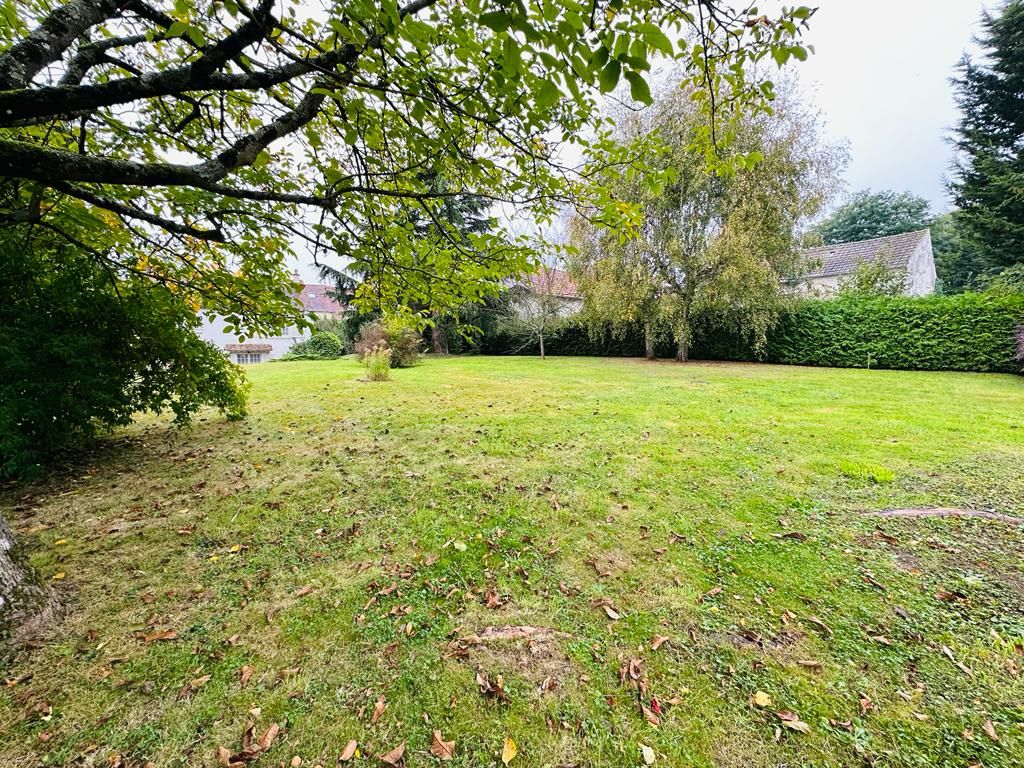 435m² Land in Jouarre, France No. 187307