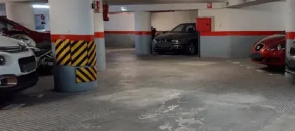  مرآب في Eixample, Spain 8متر مربع رقم 179188 4